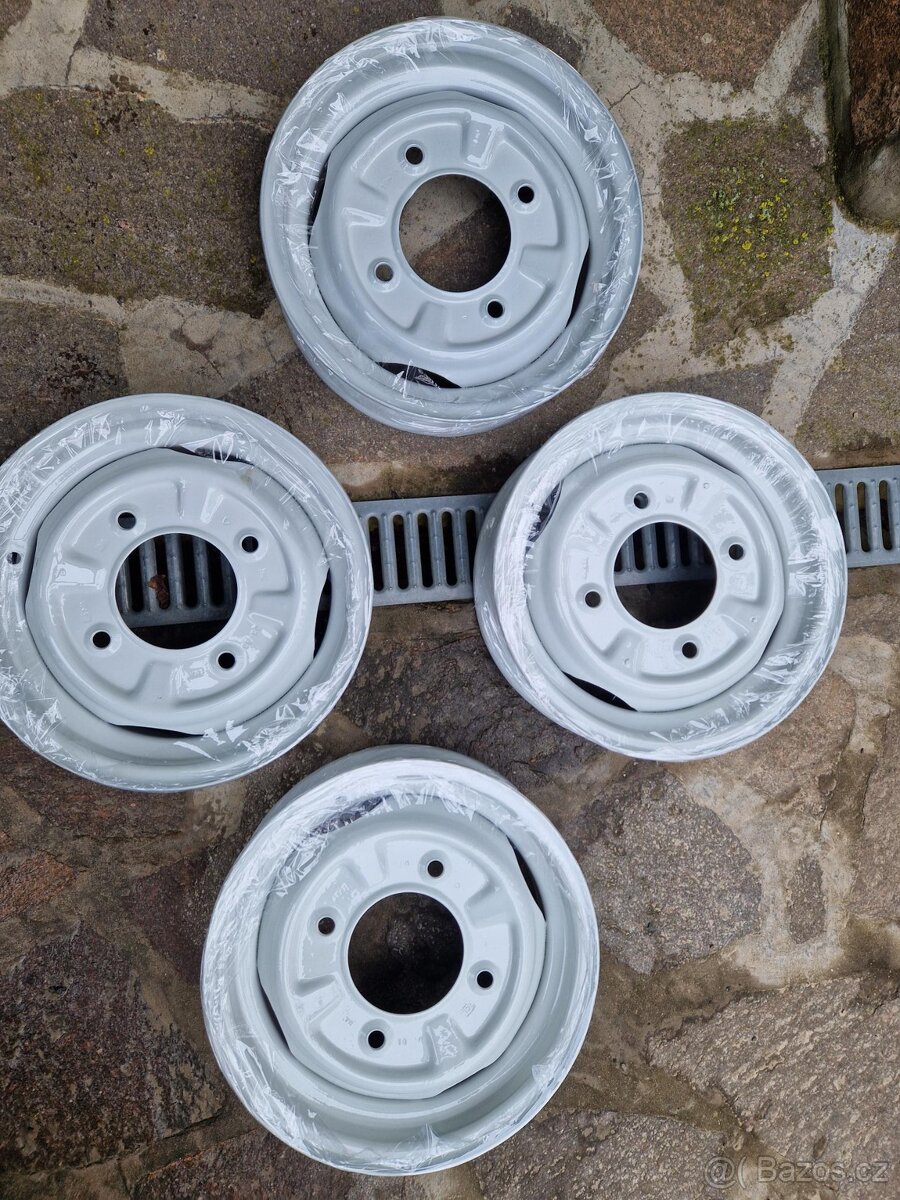 prodám disky Trabant po renovaci - 2