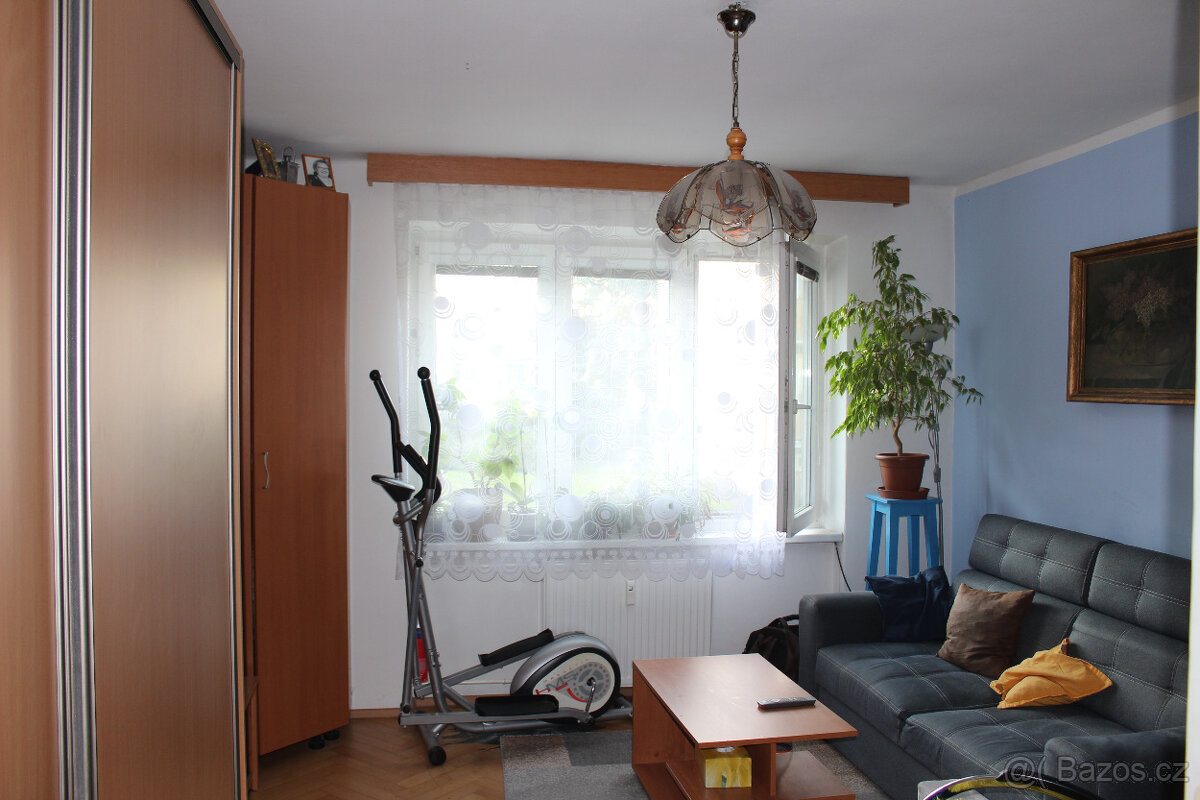 Byt 2+1 v Čelákovicích - 2