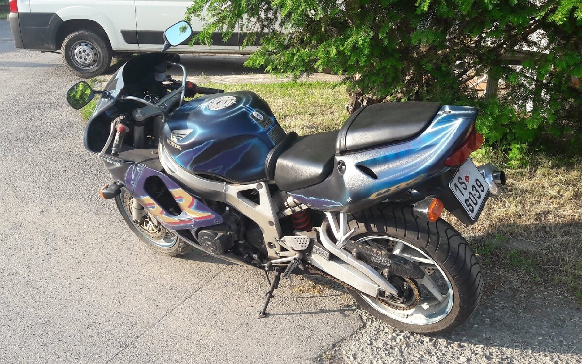 Honda cbr 900 - 2