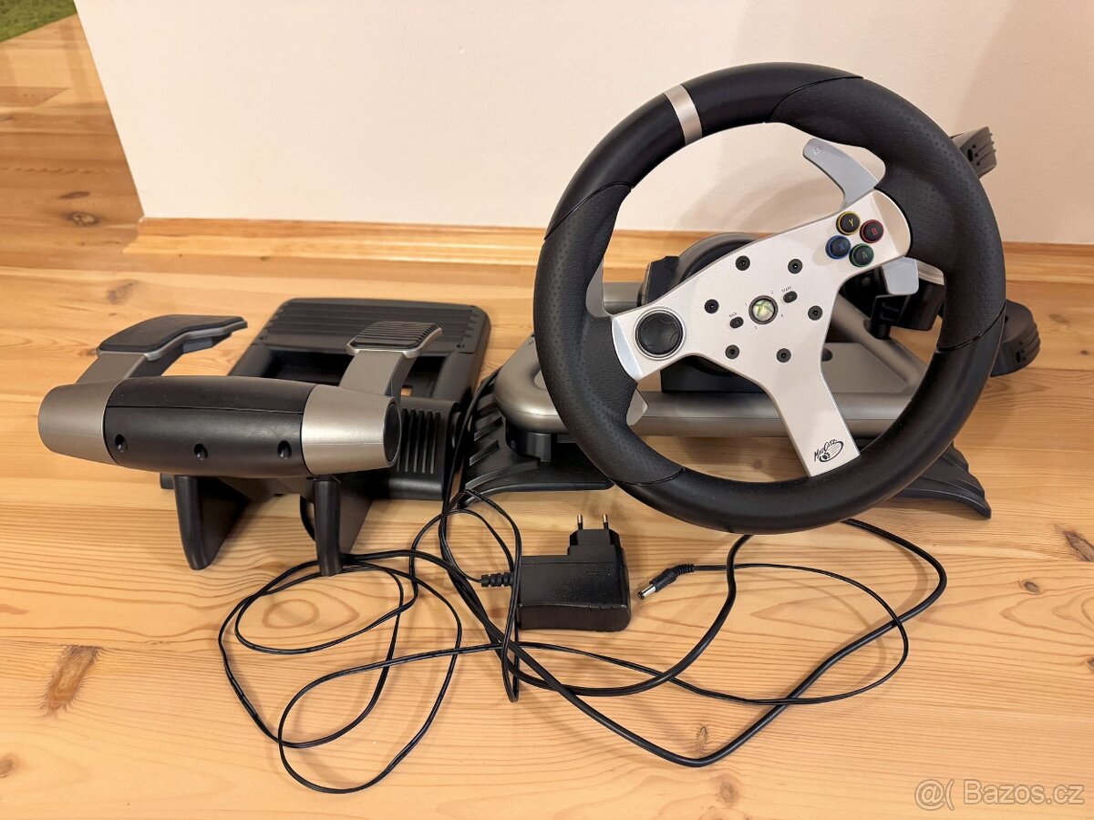 Prodám volant s pedály pro Playstation - 2