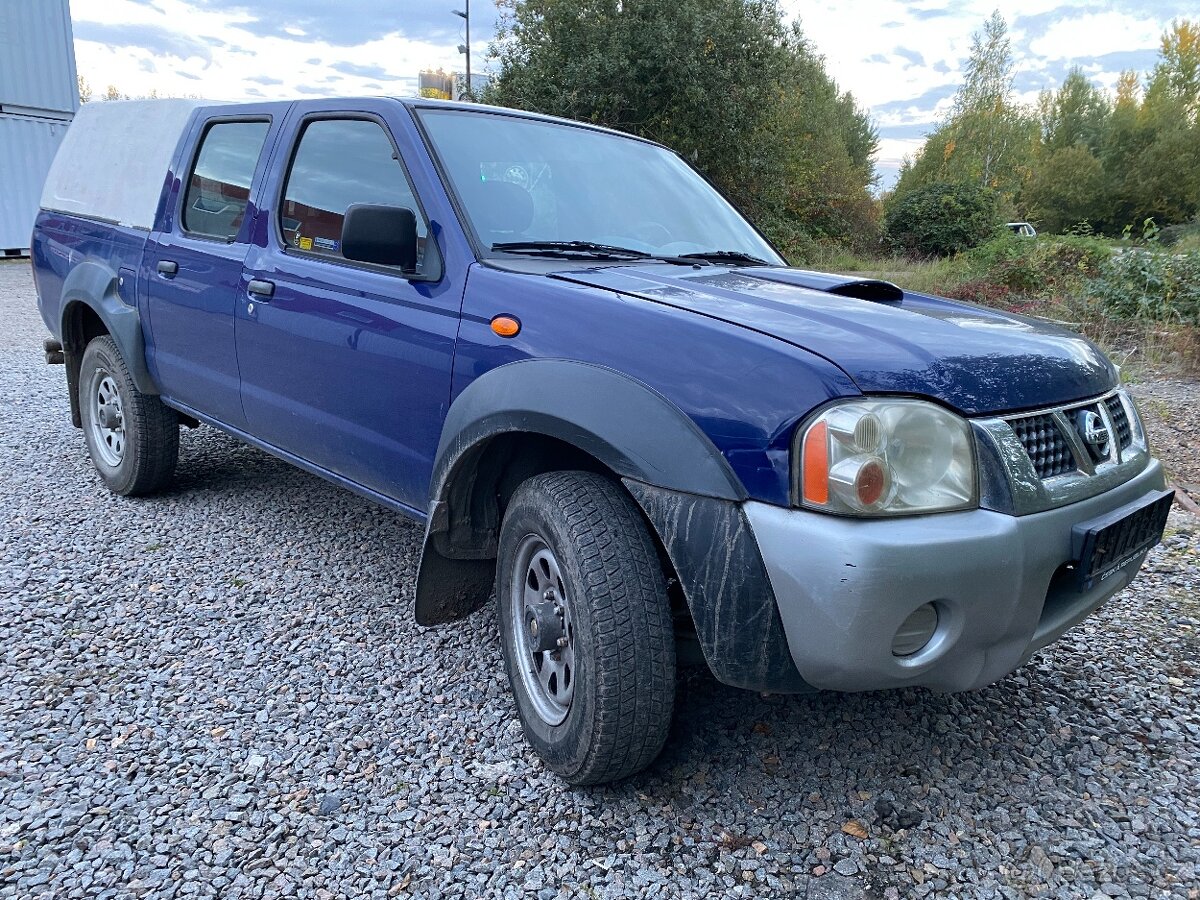 Nissan Navara D22 na náhradní díly - 2