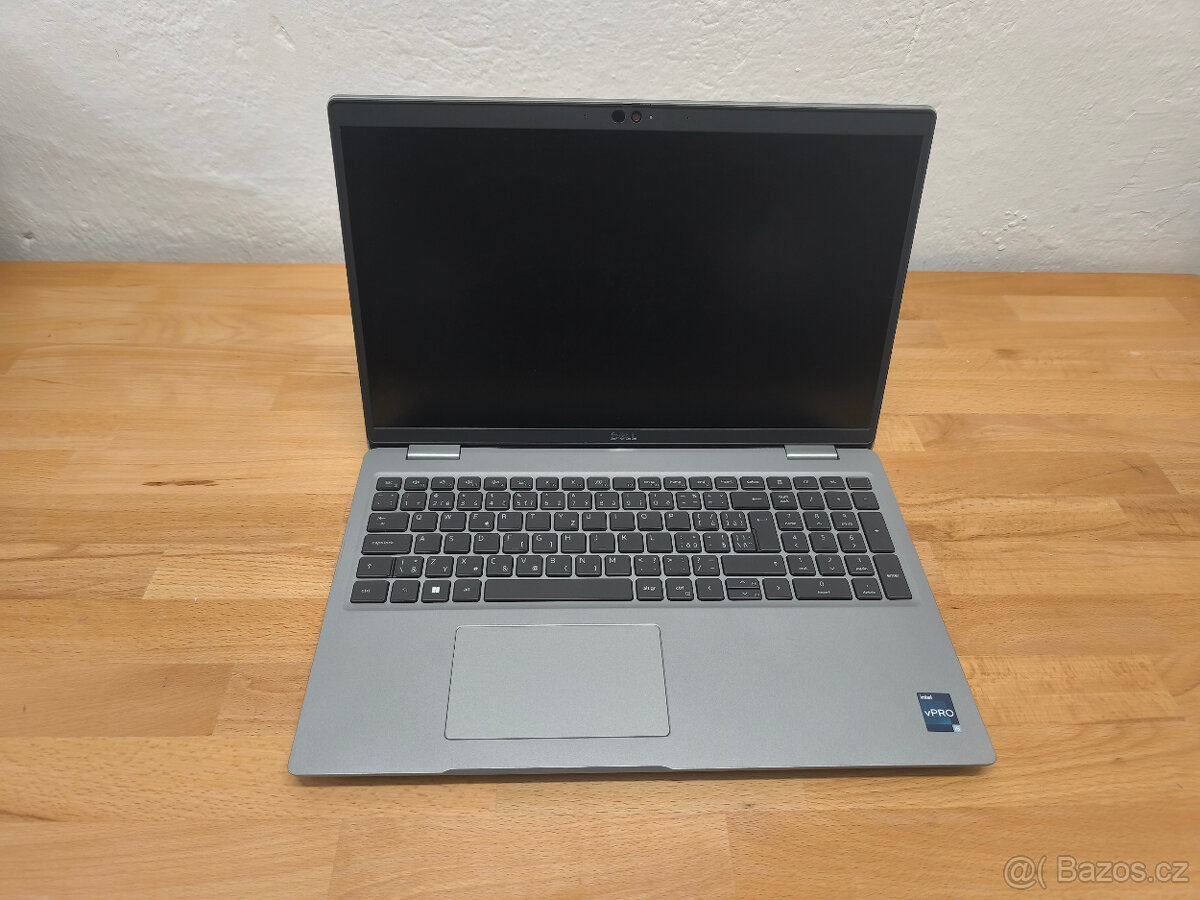 Dell Lattitude 5530 - 2