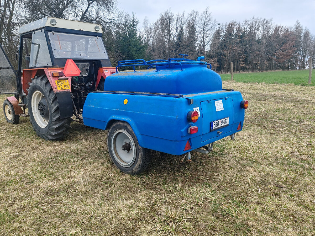 Cisternový přívěs (noty) - 2