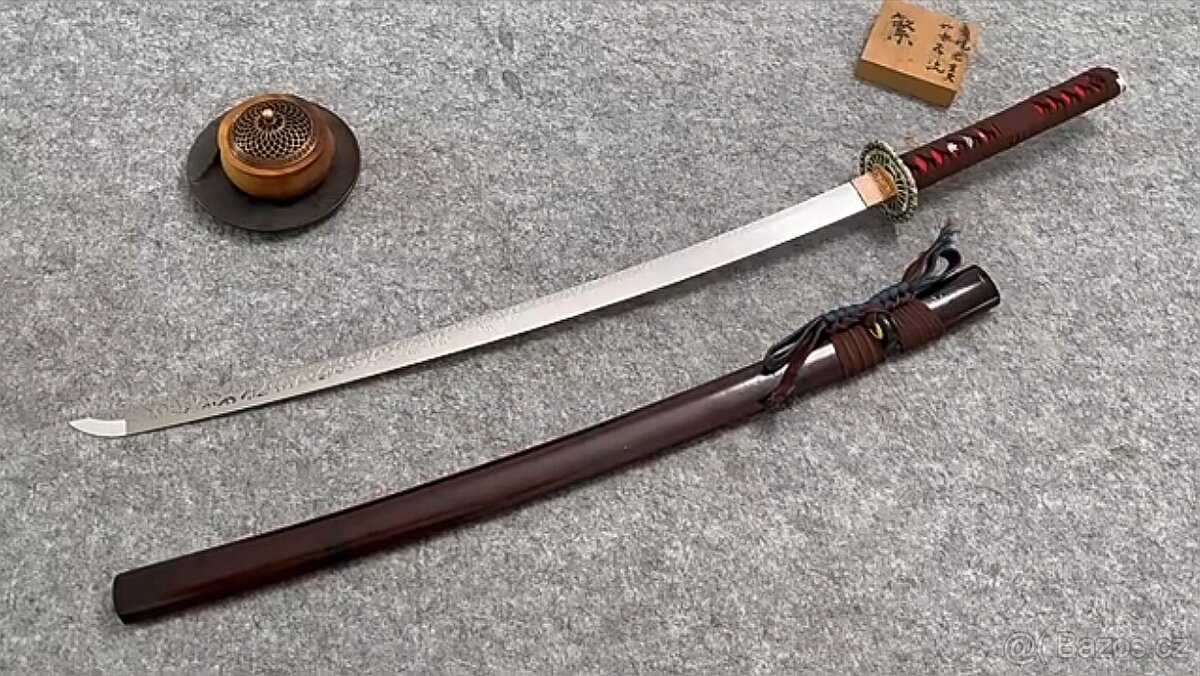 Katana Samurai X cosplay - 2