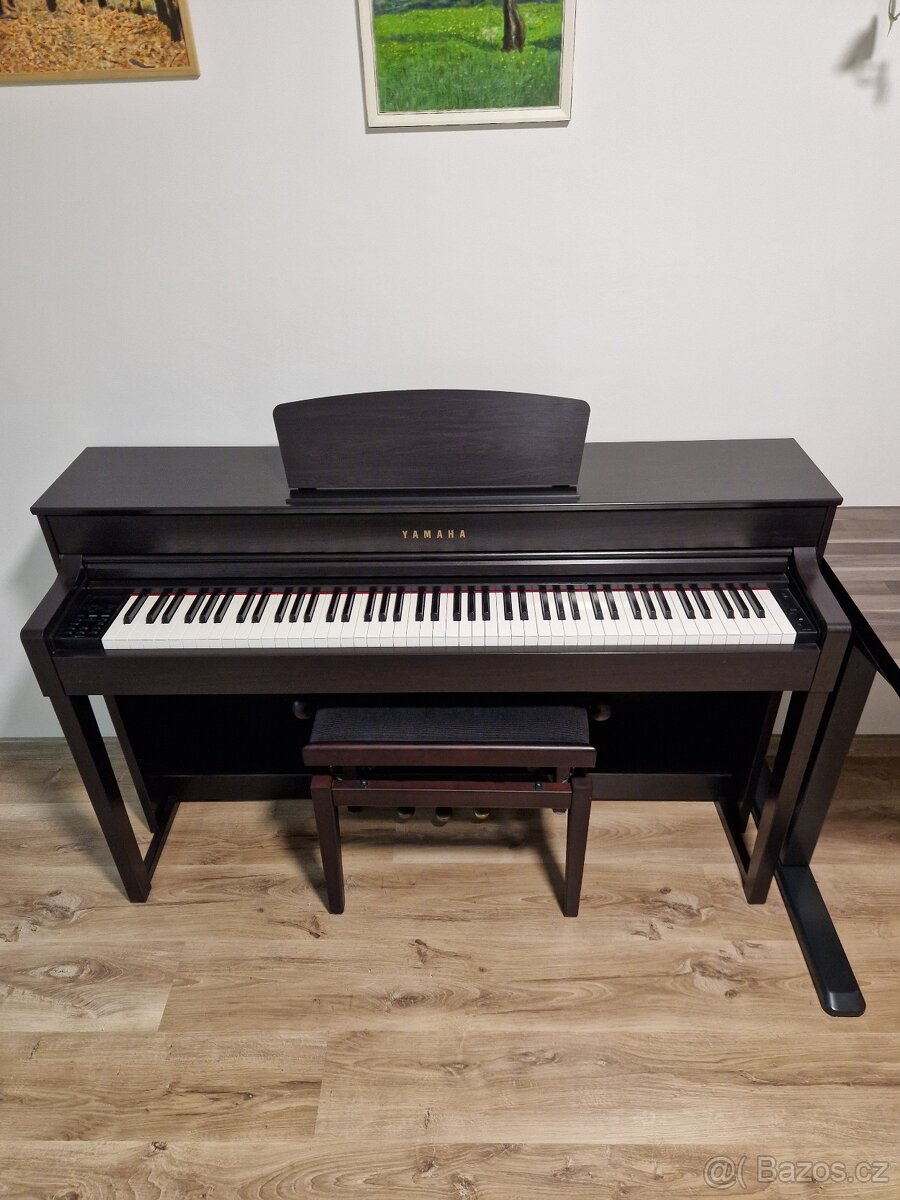 Digitální piano Yamaha Clavinova CLP-535 R - 2