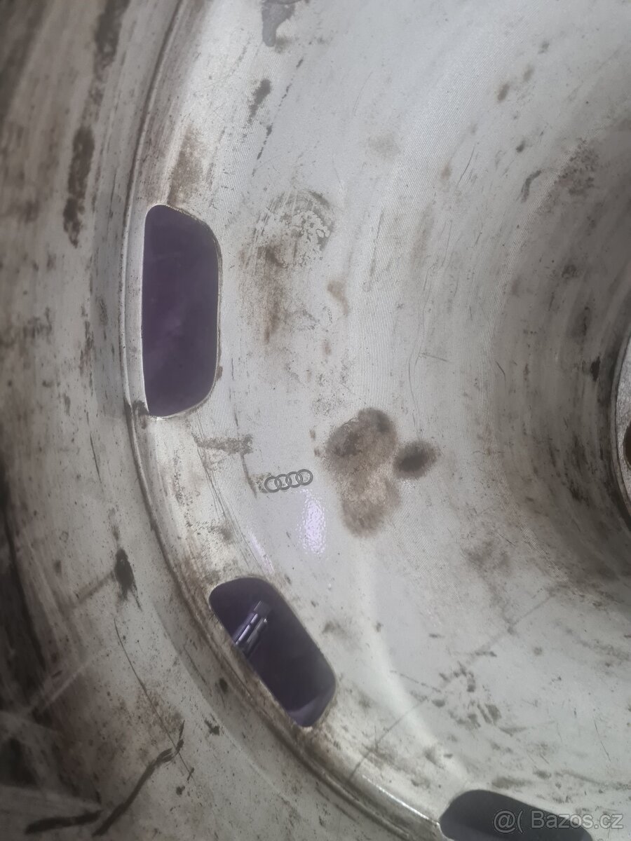 Kanál dekl Audi S8, 18 - 2
