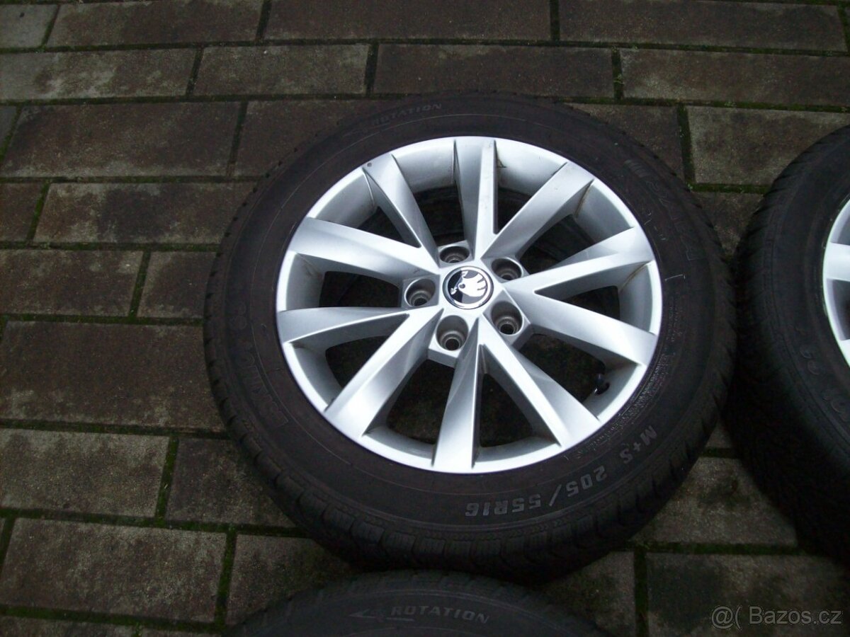 zimní alu kola original Octavia III Golf VII 7 16" - 2