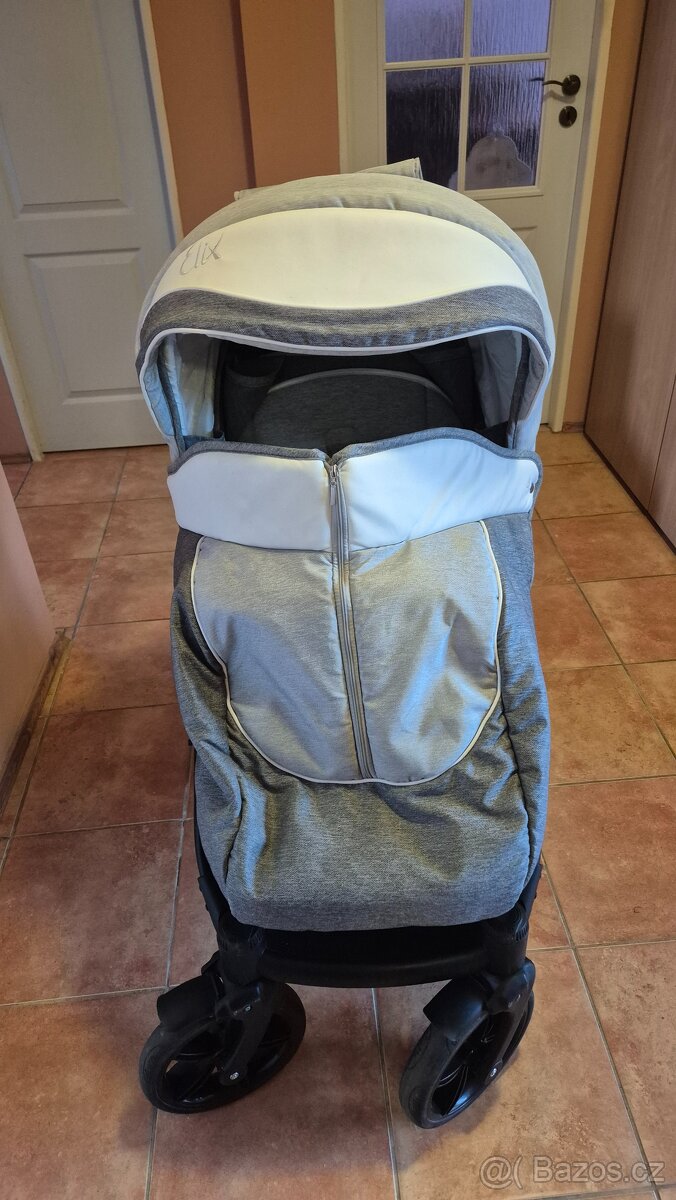 Golfový kočárek - 2