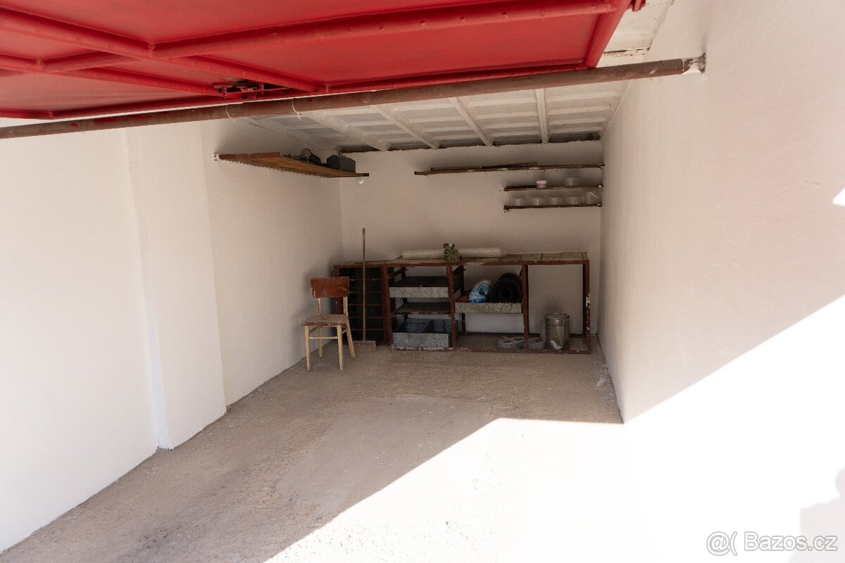 Pronájem garáže 16 m² Šamberkova, Kladno - Kročehlavy - 2