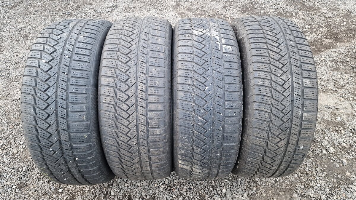 Zimní pneu 215/55/R18 - 2