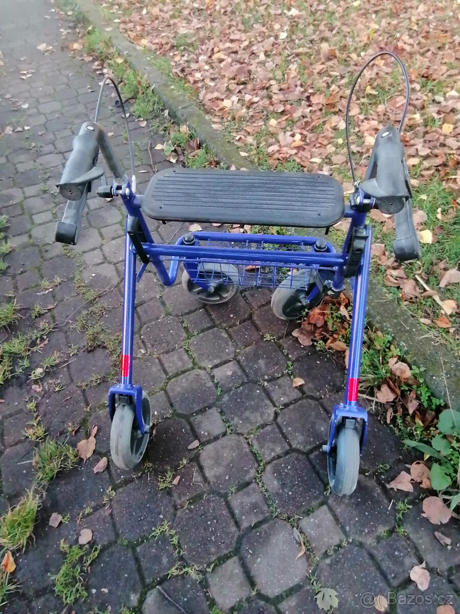 Chodítko pro seniory - 2