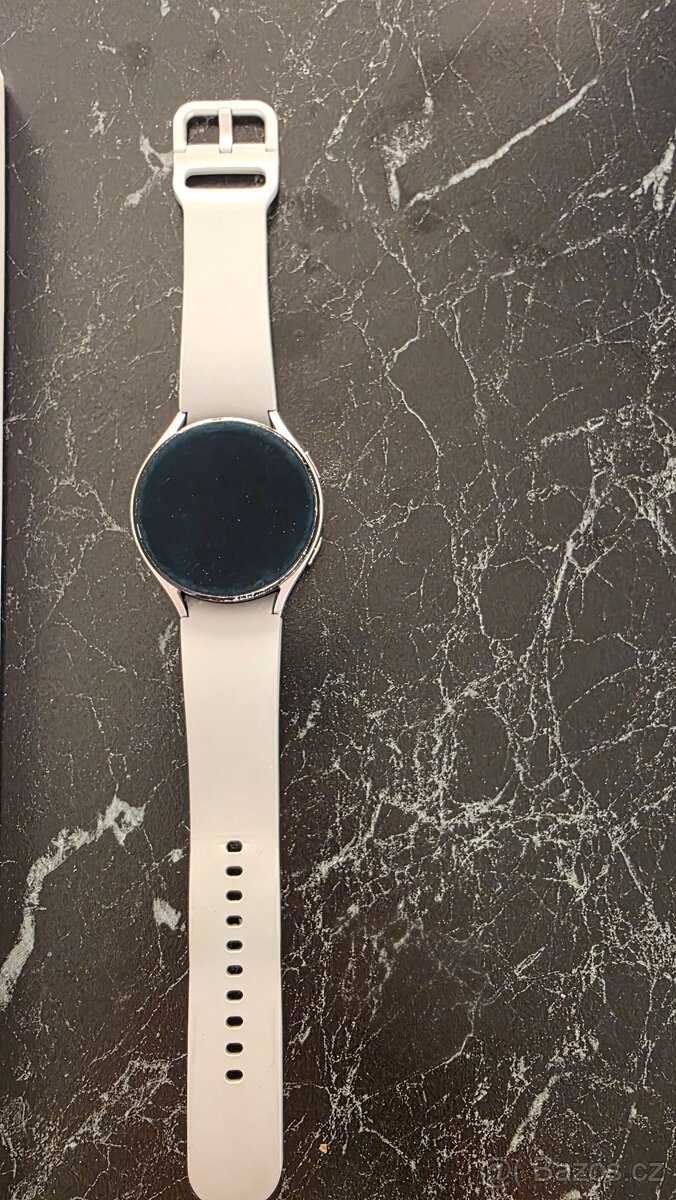 Samsung Galaxy Watch 4 chytré hodinky - 2