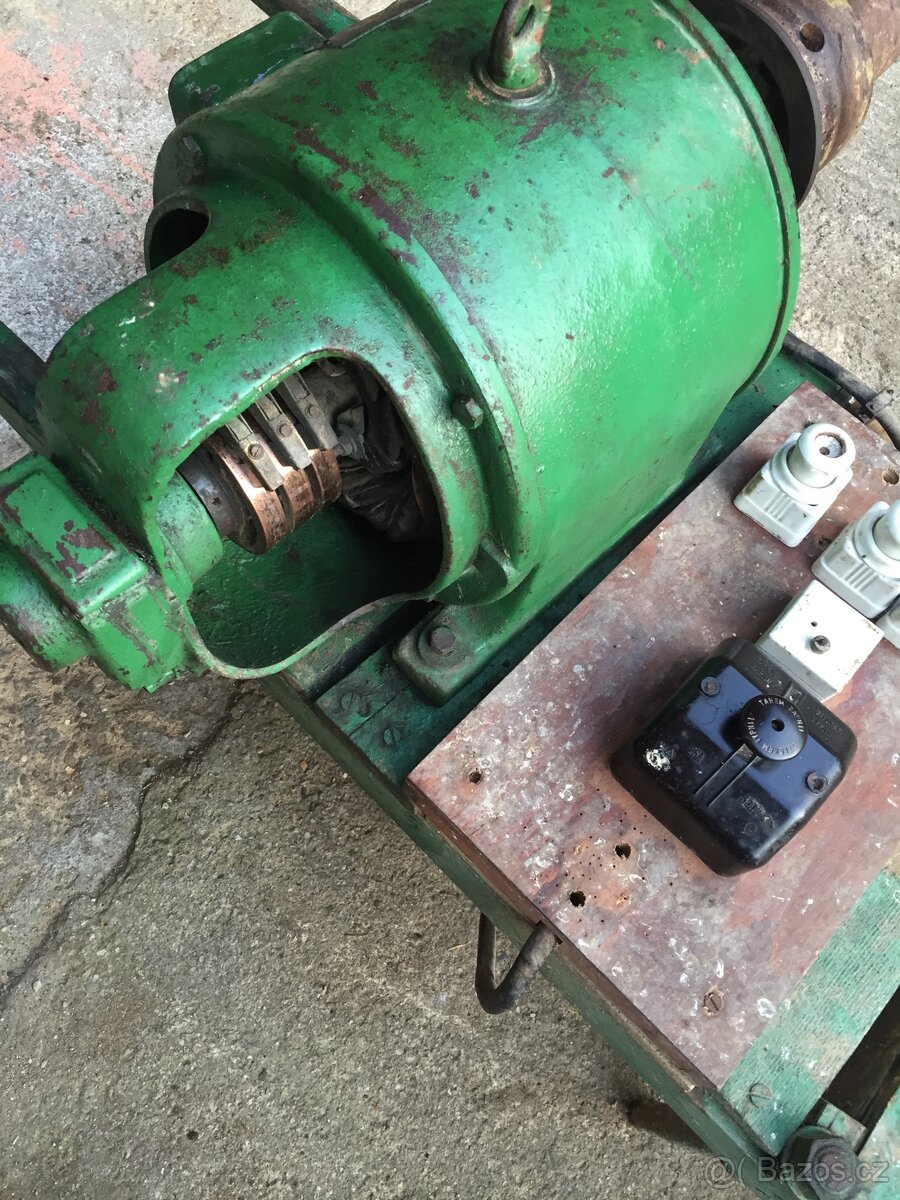 Elektromotor Škoda 2,2kw . - 2