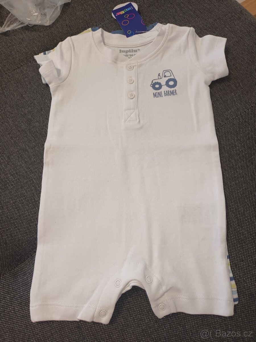 Chlapecké body, velikost 74, nové - 2