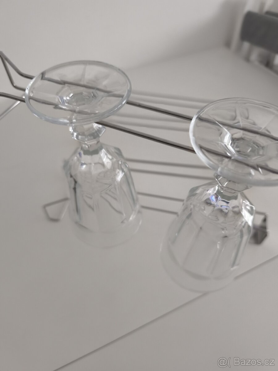 Věžák na sklenice/ Besta / Ikea - 2