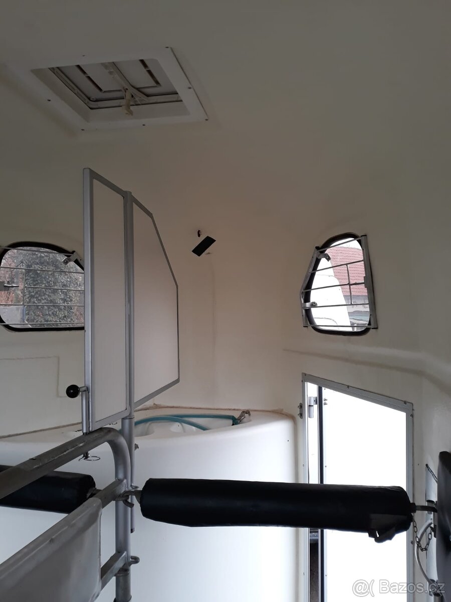Opravy, servis přívěsů a autopřepravníků - 2