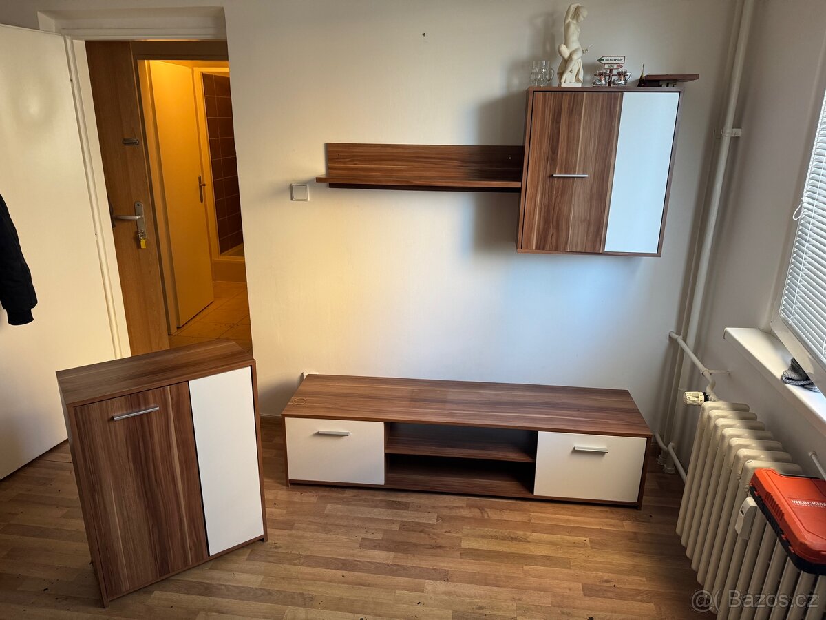 Obývací stěna moderní - 2