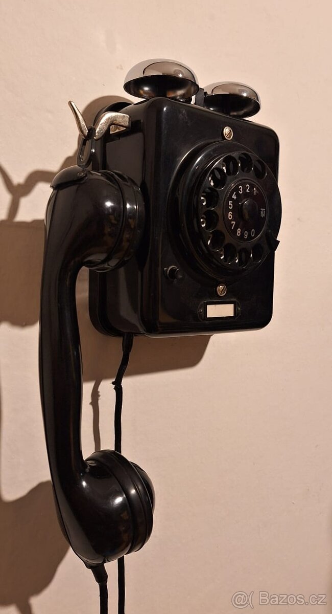 Starožitný německý telefon - 2