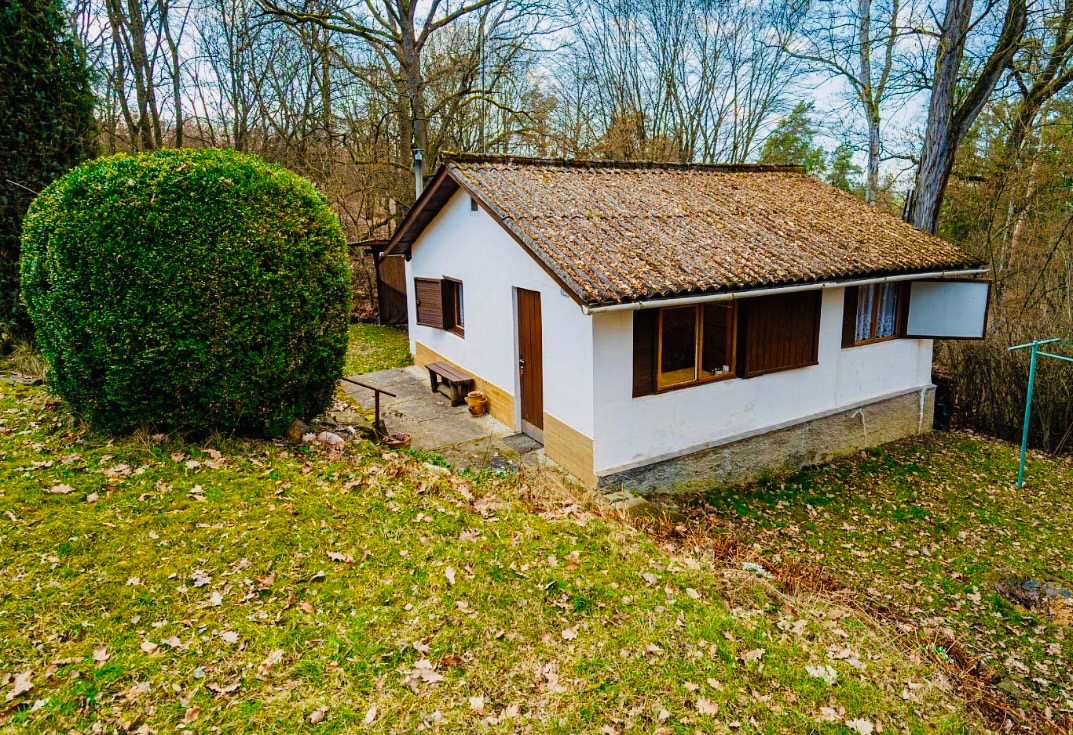 Prodej chaty Hracholusky - 2