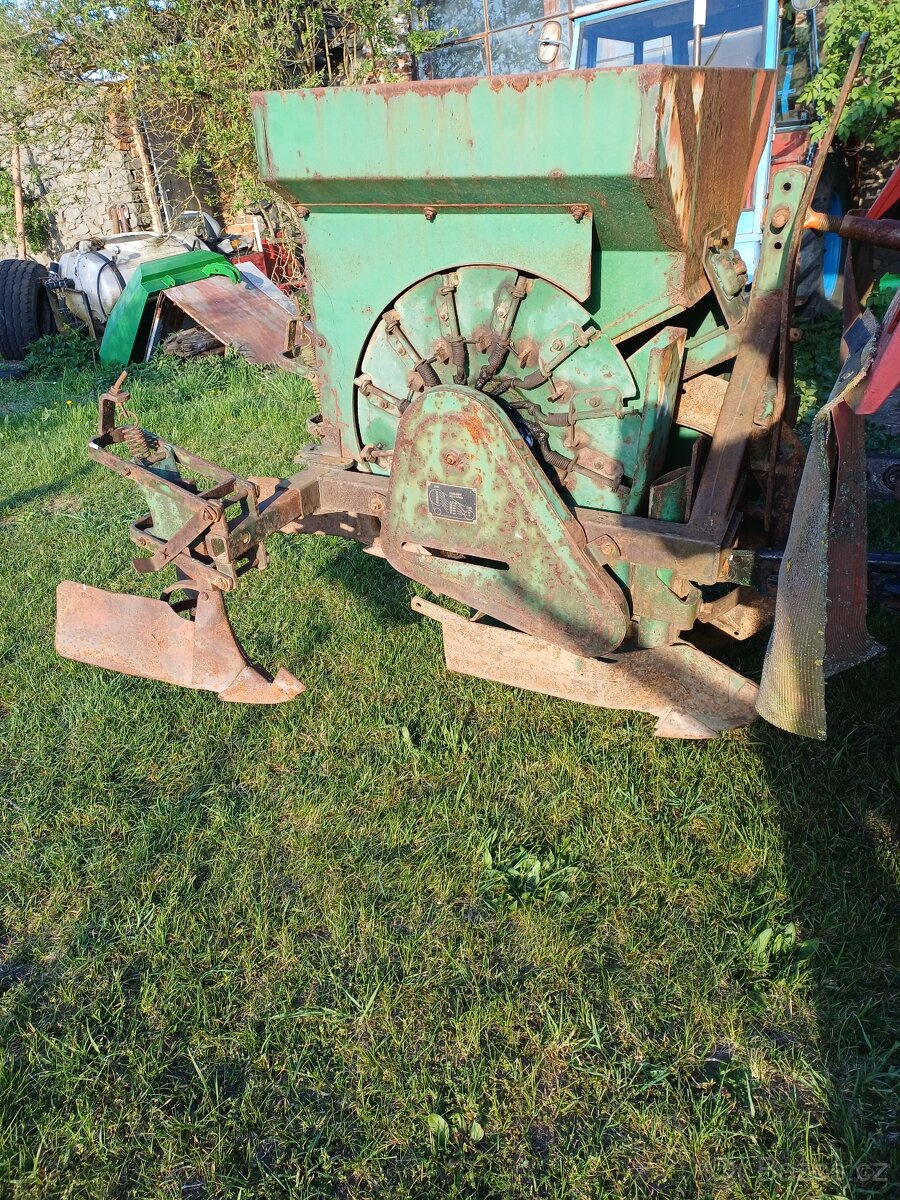 Sazeč, brambor za traktor - 2