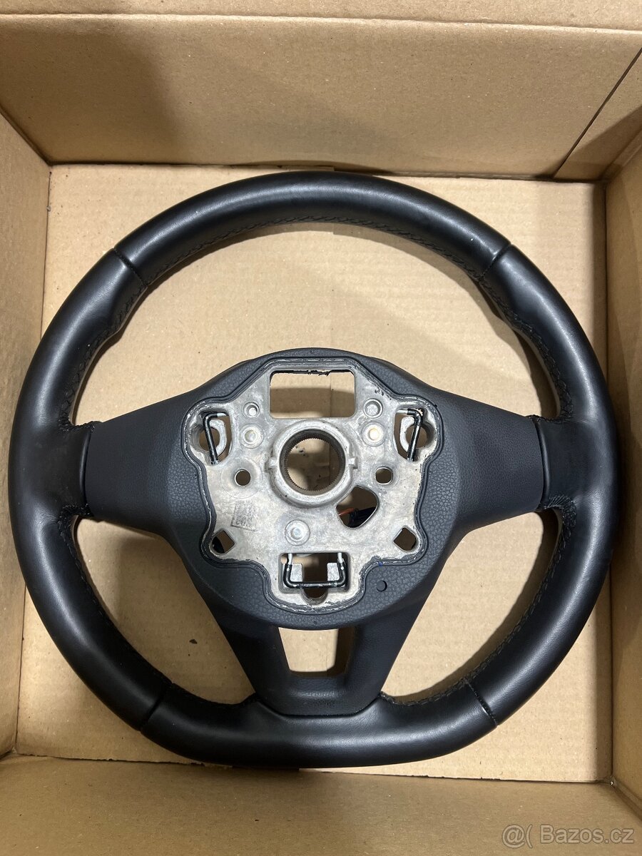 Volant vw golf VIII - 2