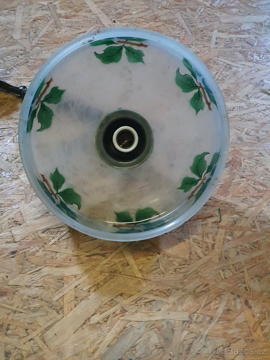 Retro lustr - 2