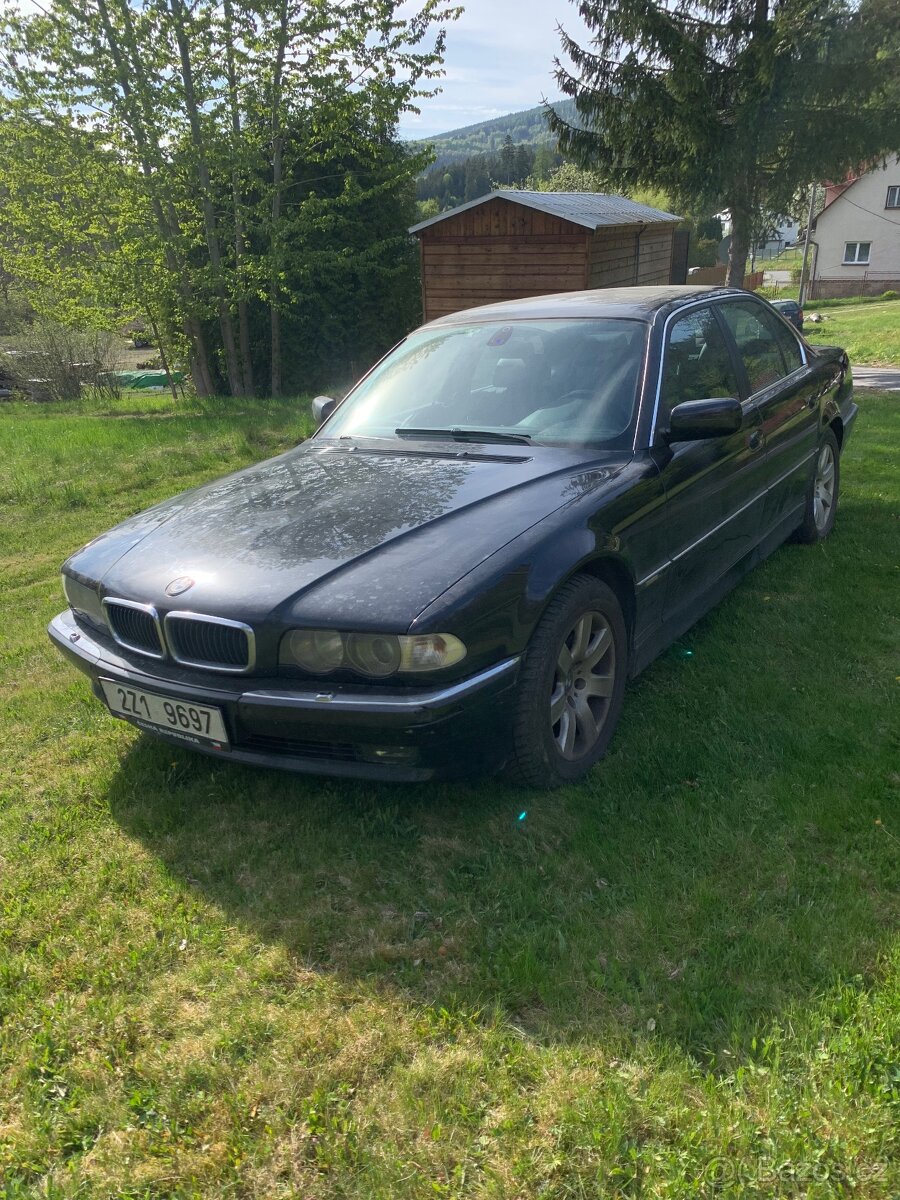 BMW 740d e38 - 2