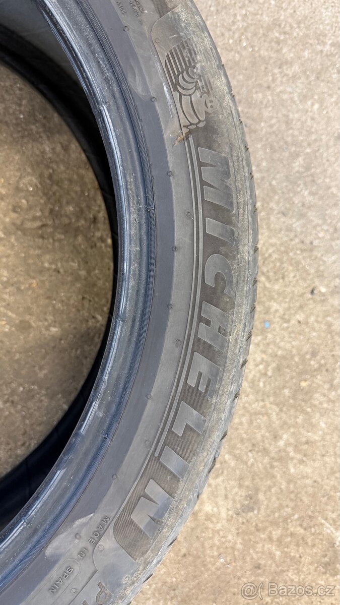 Michelin Primacy 4 235/45 R20 - 2