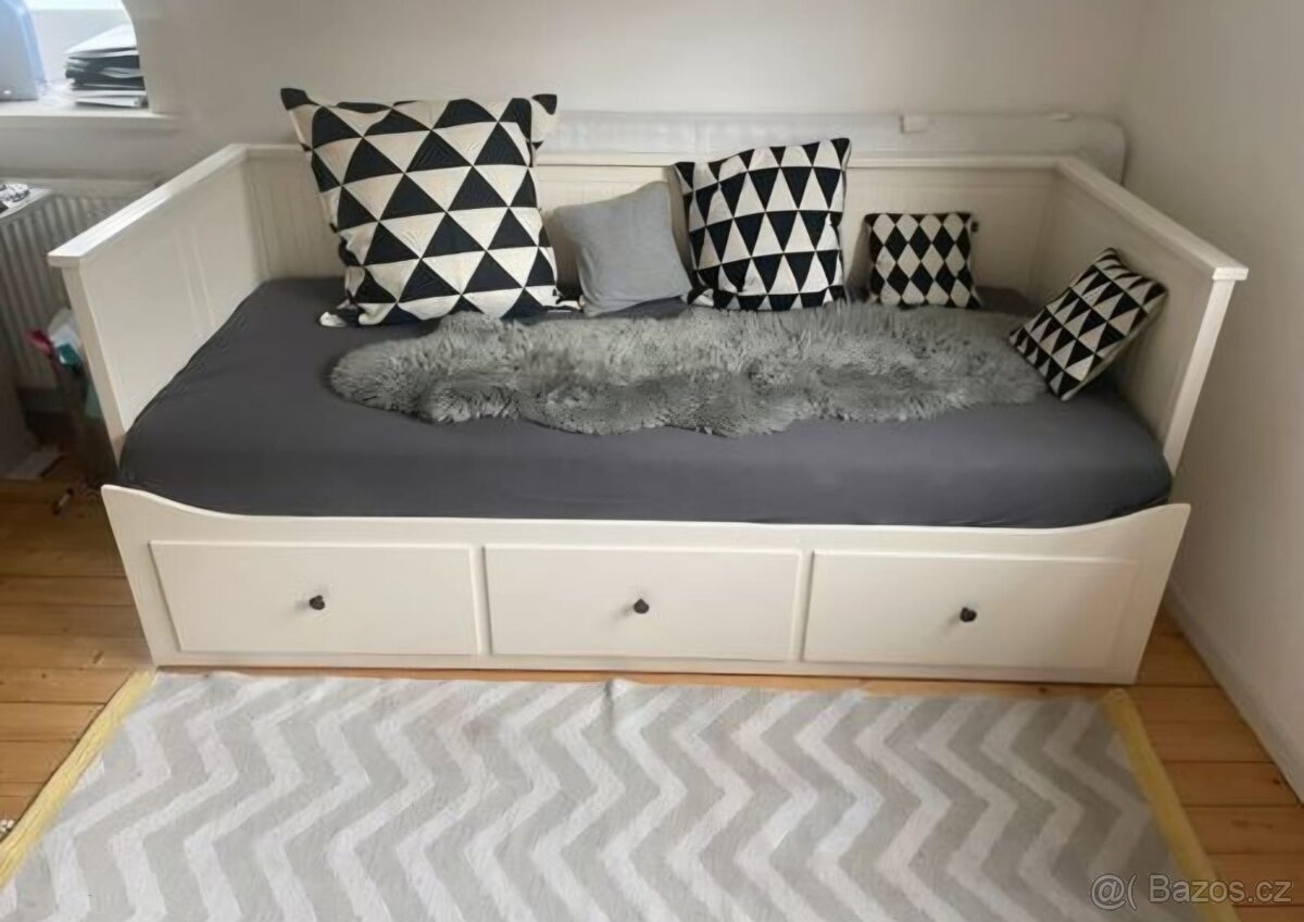 Postel Ikea Hemnes - 2
