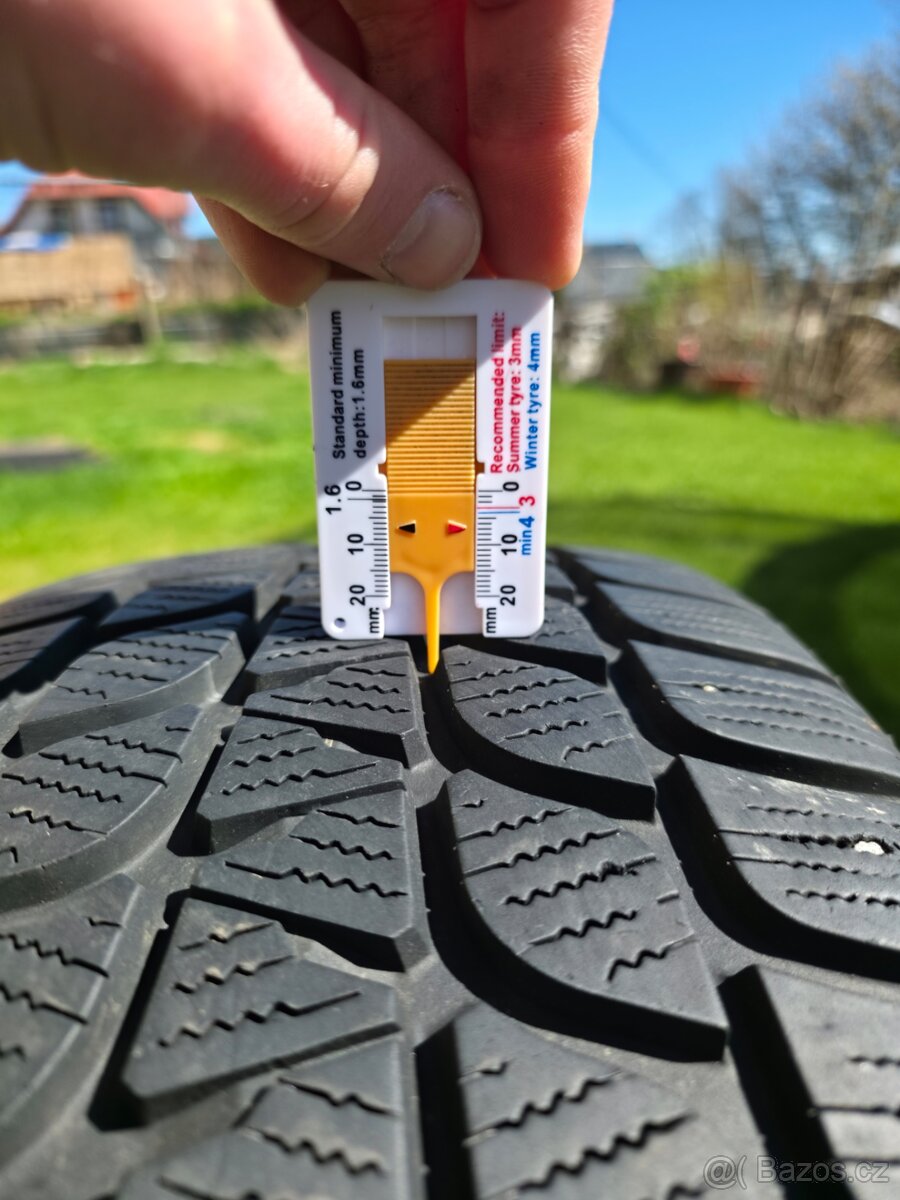 Bridgestone Blizzak LM-25V 225/45 R19 92V M+S - 2
