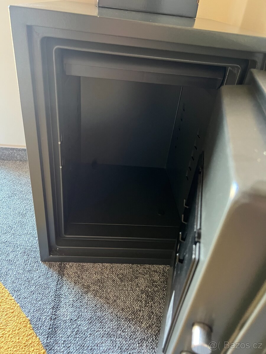 YALE Fire Safe Professional YFM/520/FG2 - 2