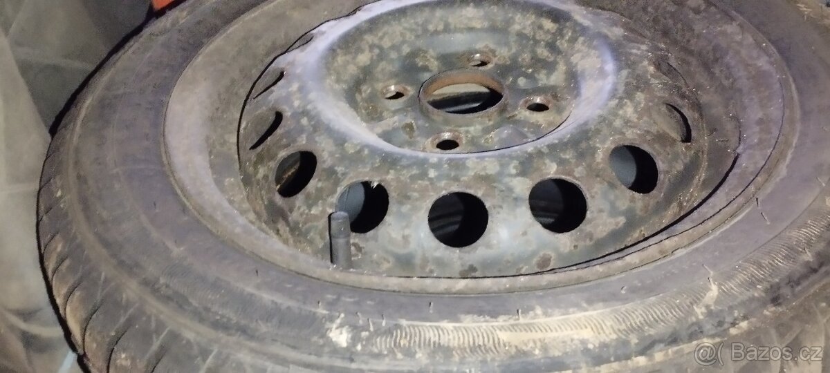 Prodam kola 155/65r14 - 2