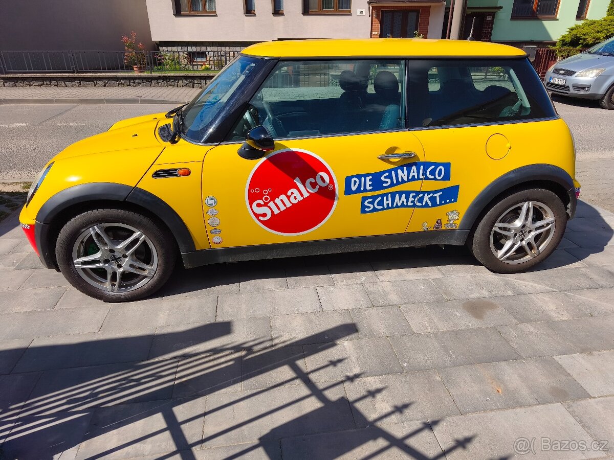 Mini Cooper One - 2