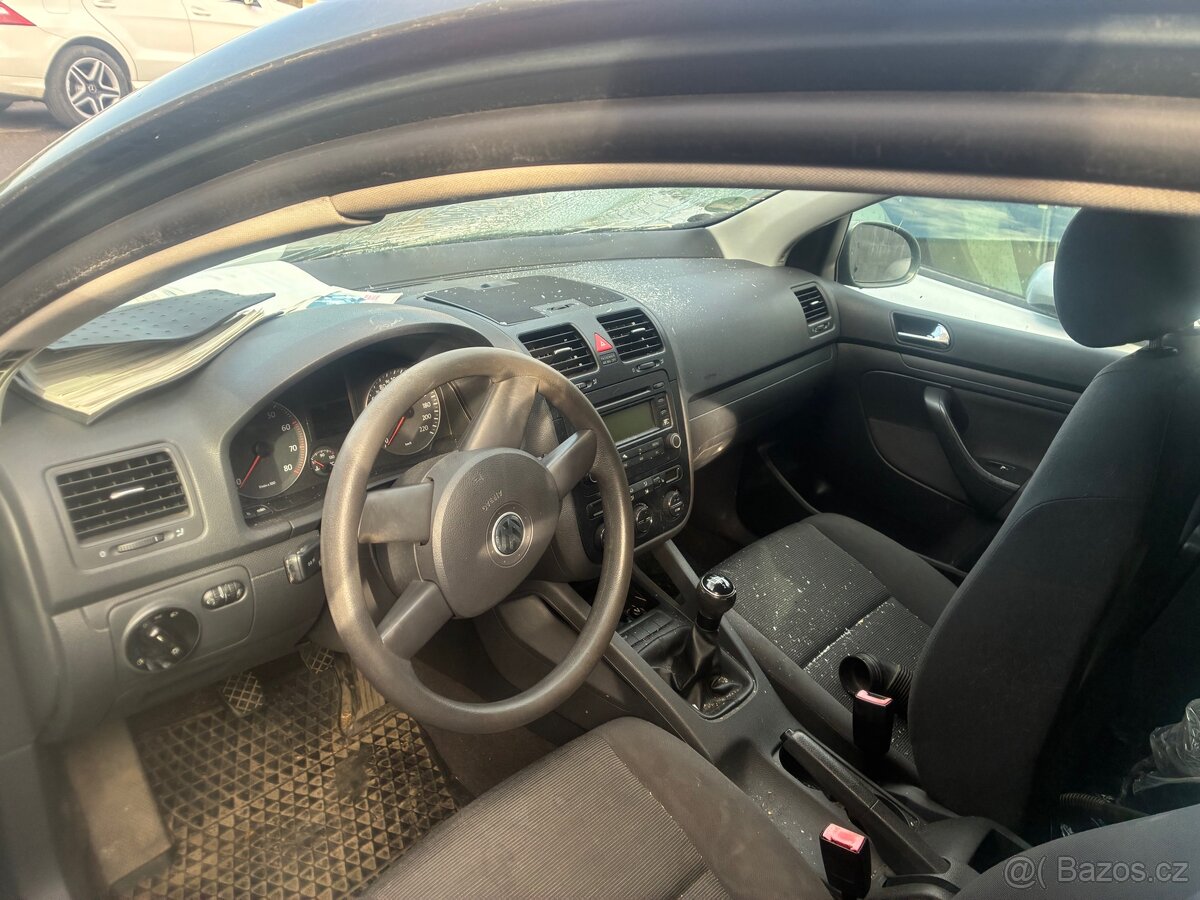Prodám díly z golf 5 - 2