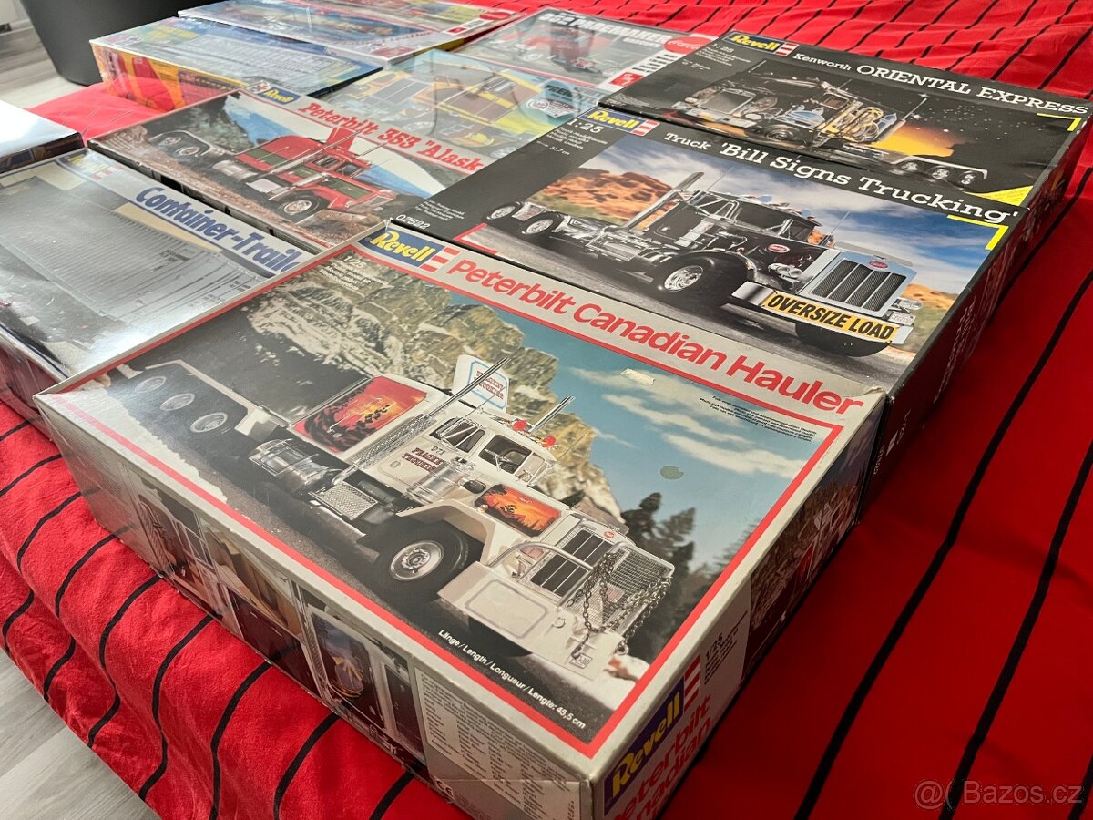 Revell / AMT stavebnice - 2