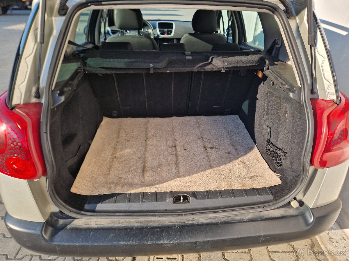 Peugeot 207 sw nafta 1.6 - 2