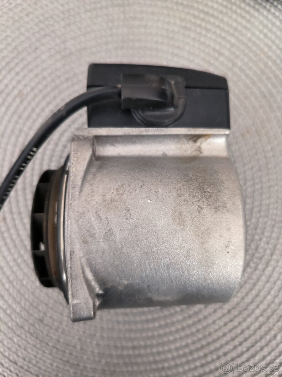 Oběhové čerpadlo Grundfos - 2