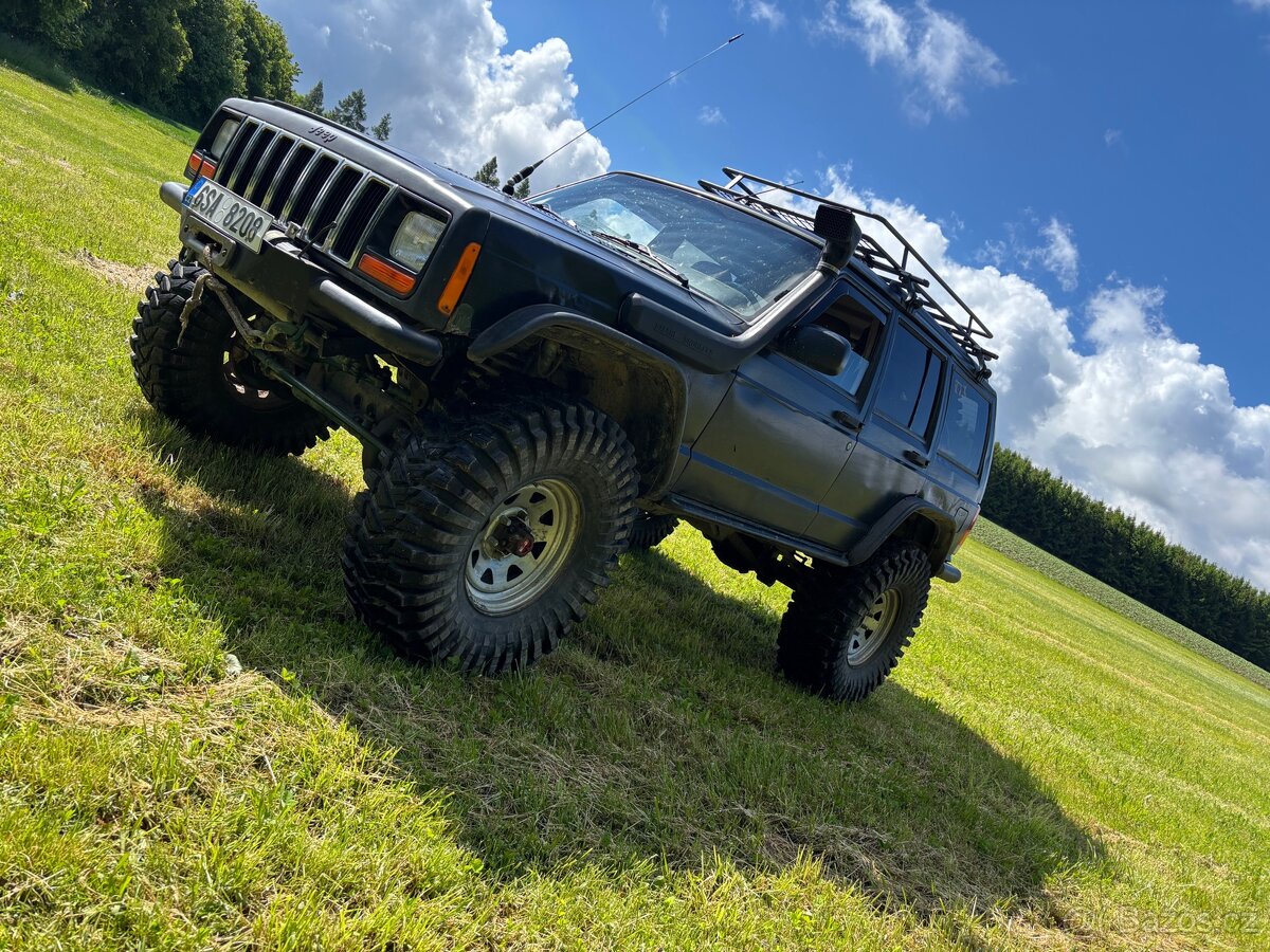 Jeep cherokee xj 4.0 rok 99