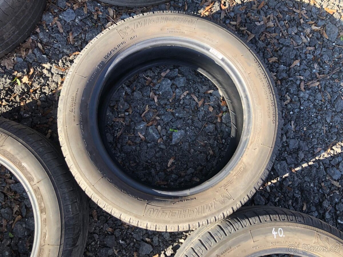 40. 4 ks letní pneumatiky 195/55 r16 vzorek 4-5mm - 2