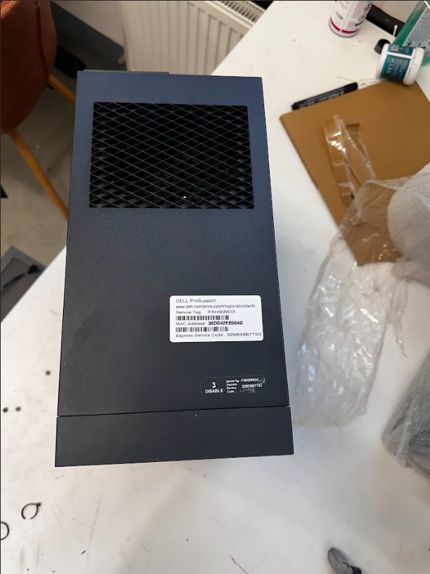 Dell Precision 3640 - 2