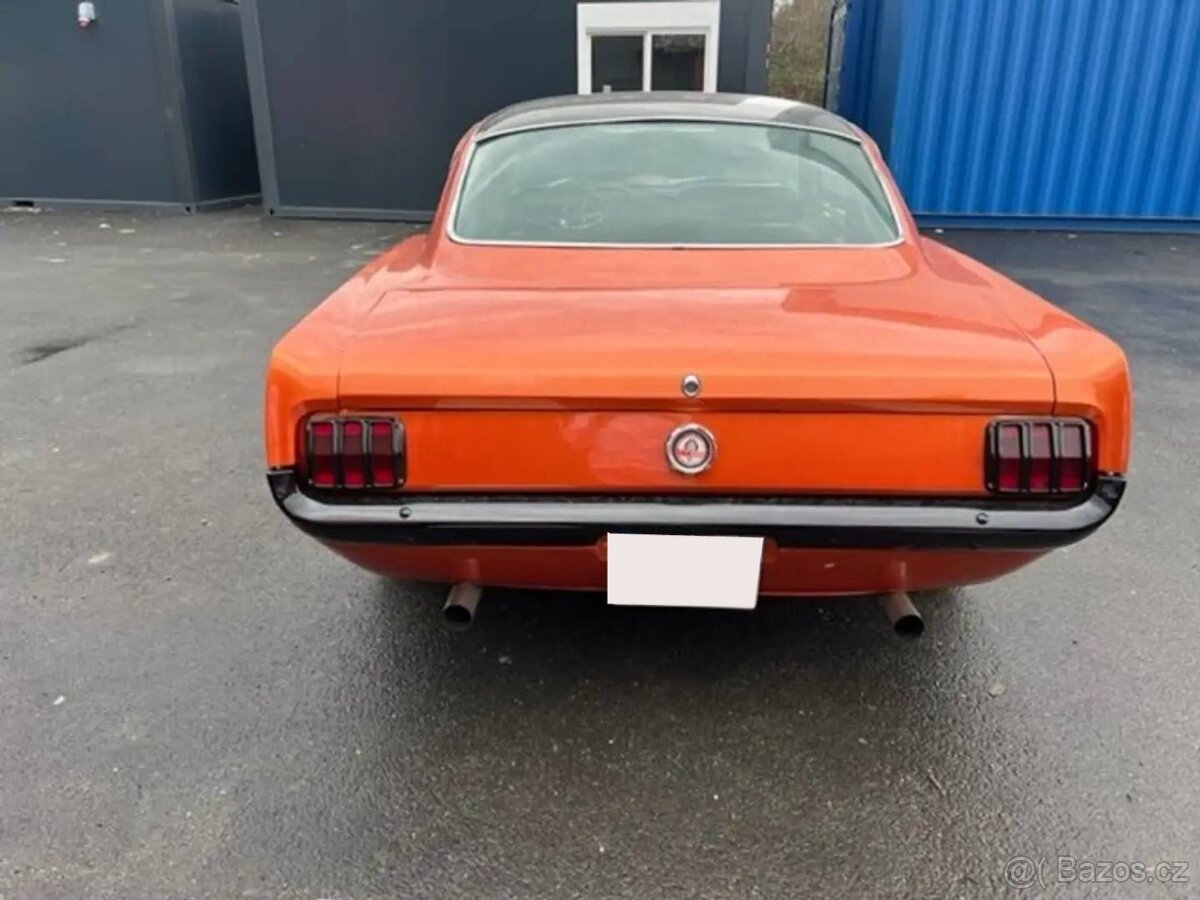 Ford Mustang Fastback z roku 1966 - 2