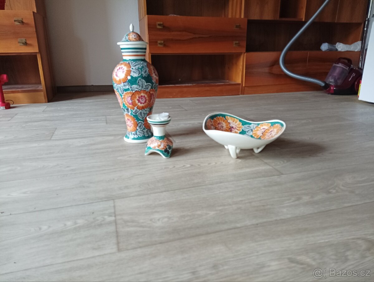 Porcelánová sada mísa, kanopa, svícen. - 2