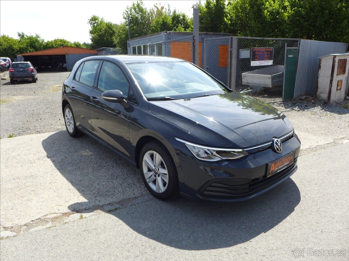 Volkswagen Golf 1,0 TSi APP,NAVI,DPH,1.MAJ. - 2