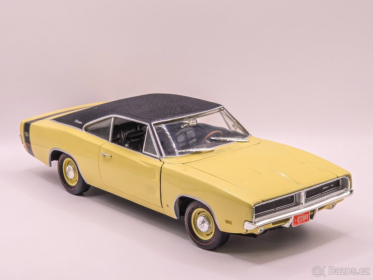 1969 Dodge Charger R/T 1:18 Ertl - 2