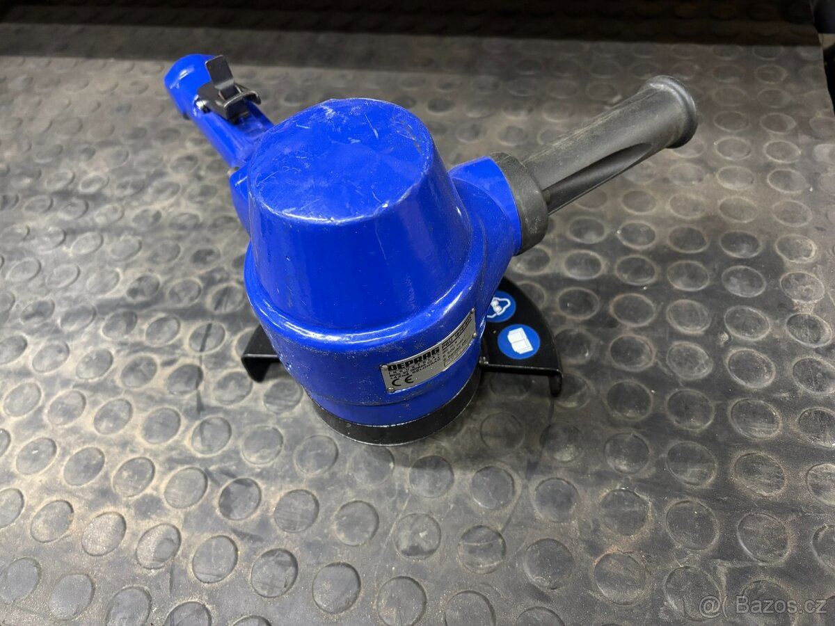 Úhlová bruska PBU 180E-80X nová puvodní cena 24000 - 2