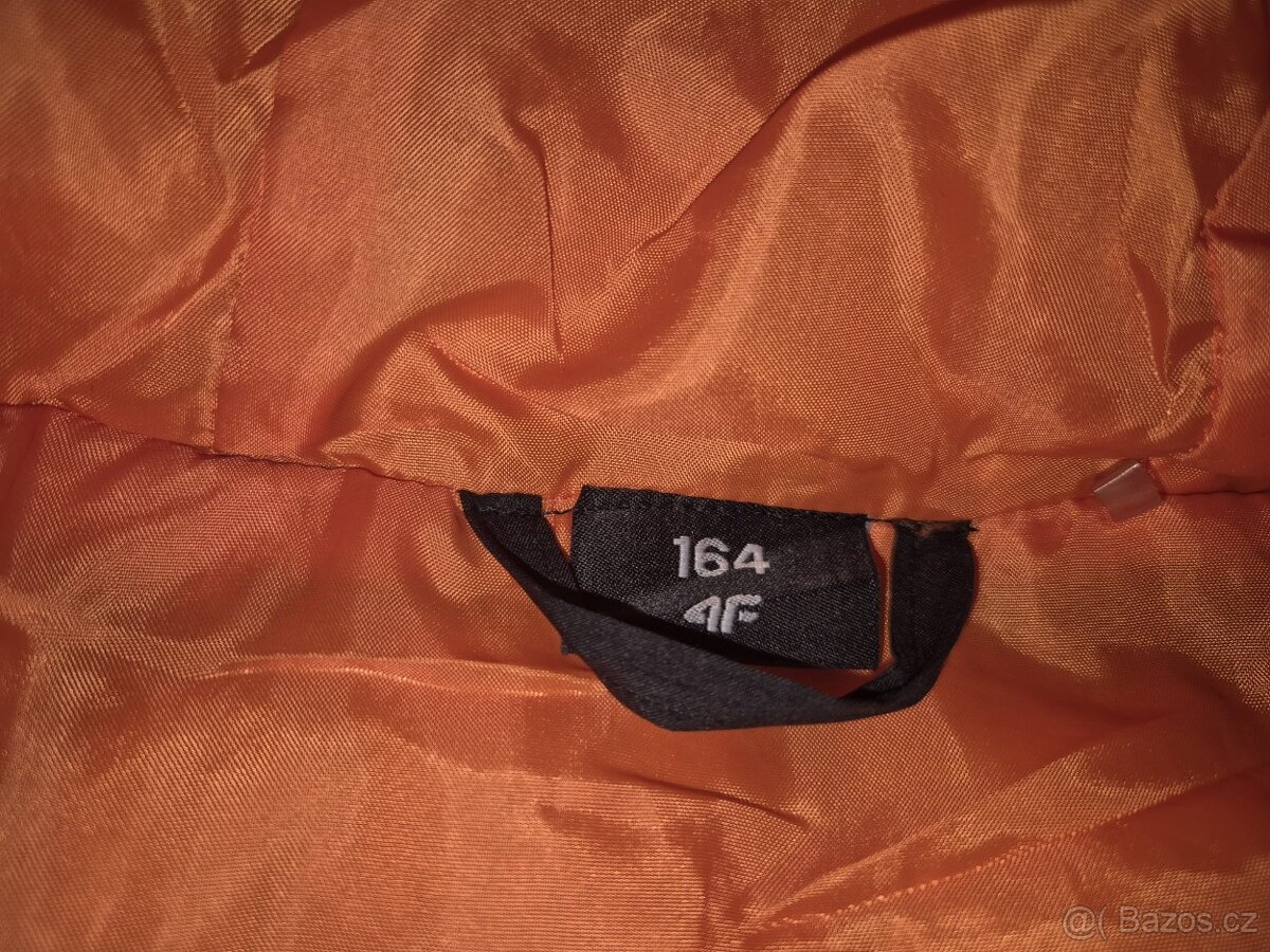 Zimní bunda 4F vel. 164 - 2
