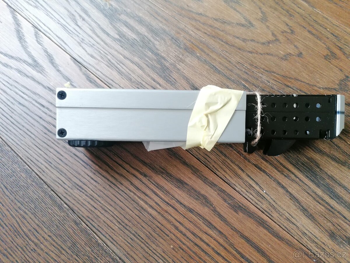 Zásobník k šroubováku Makita DFR 750 - 2