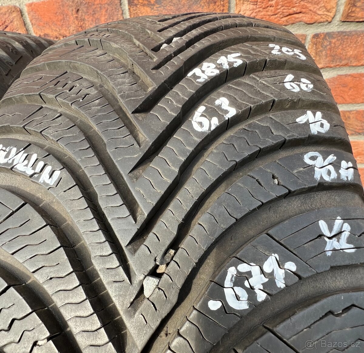 205/60 R16 96H XL zimní pneumatiky Michelin (1815) - 2