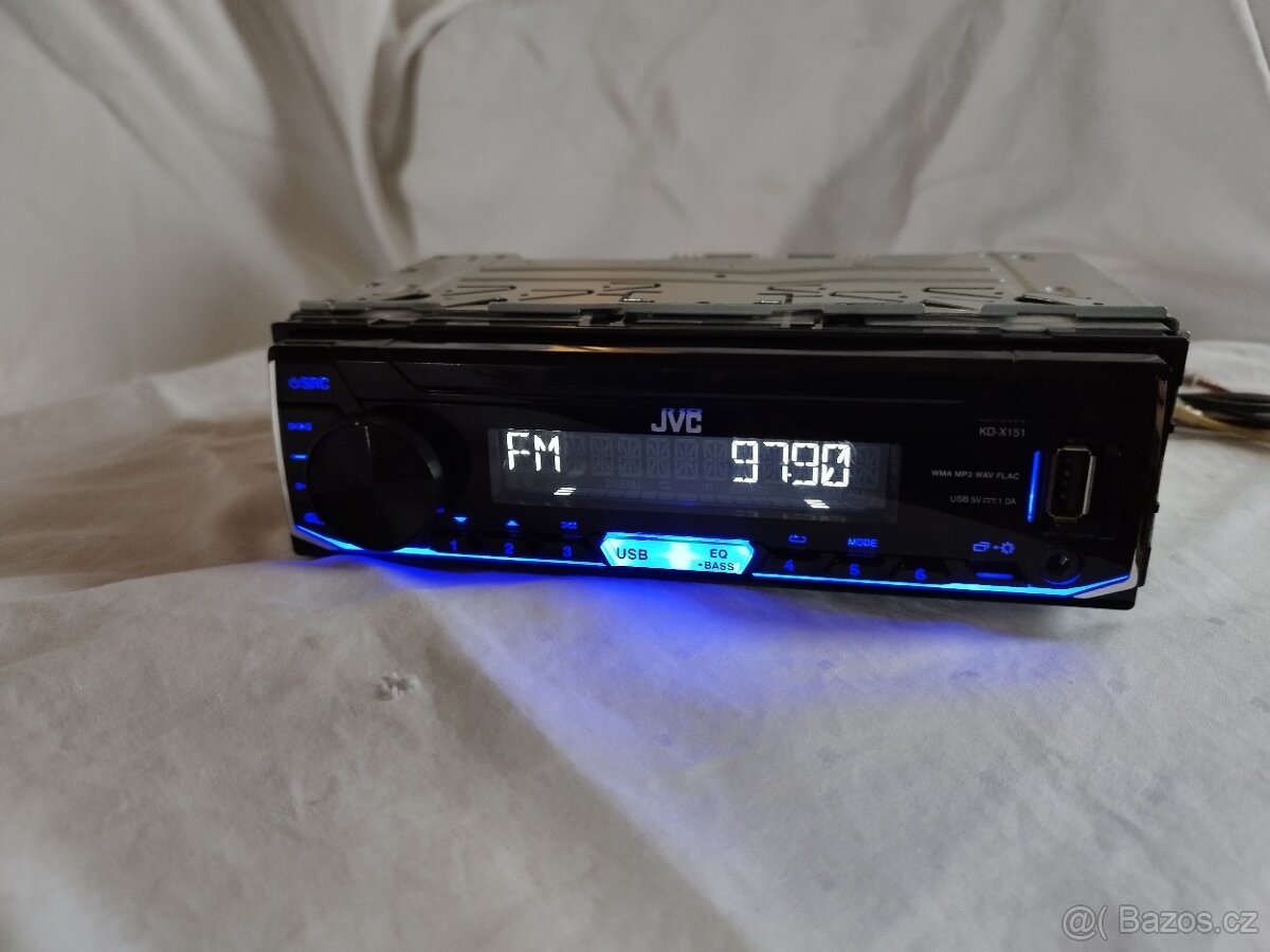 P: Autorádio JVC KD-X151 AUX USB - 2