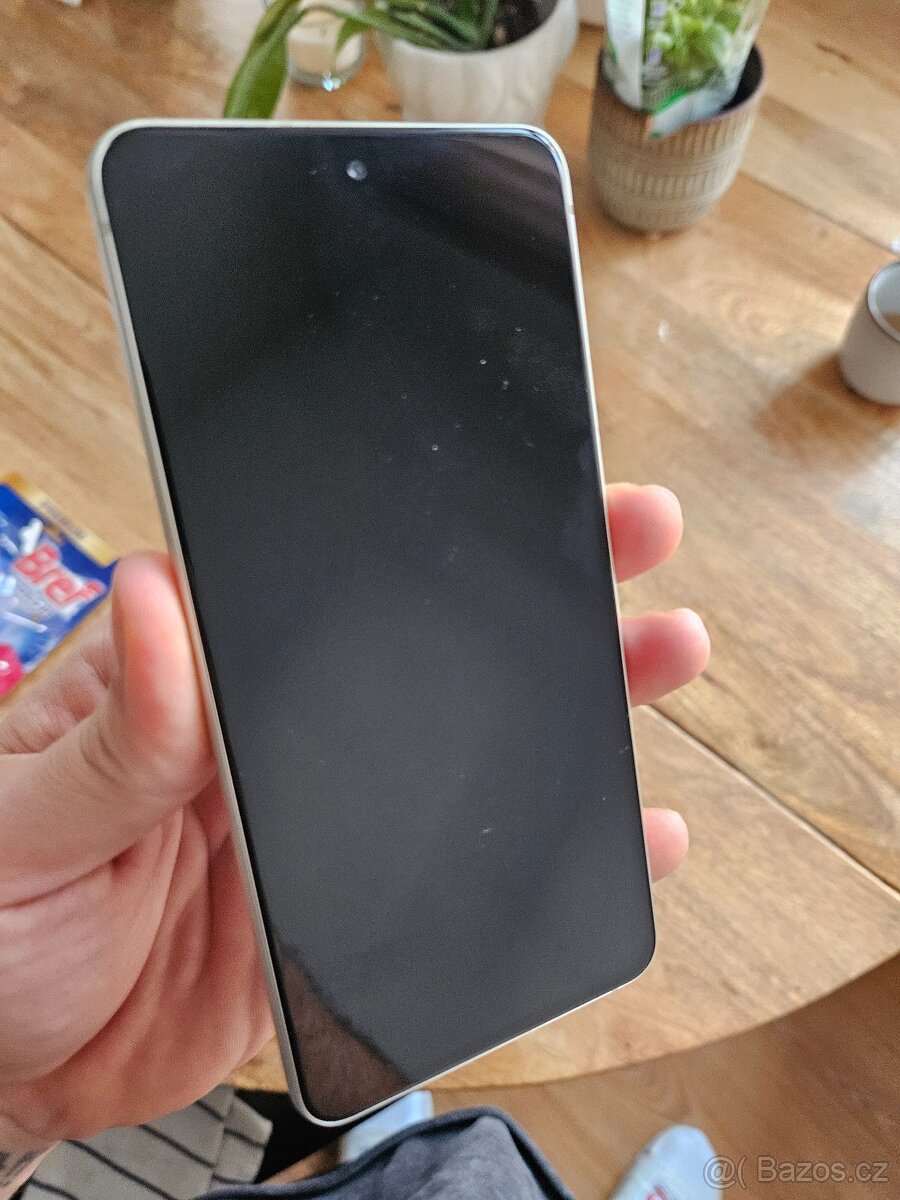 Samsung Galaxy S21 - 2